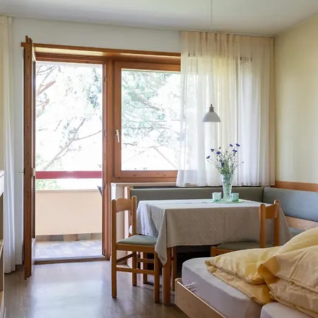 Aparthotel Huber 2*